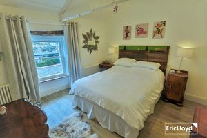 Photo 38- click for photo gallery